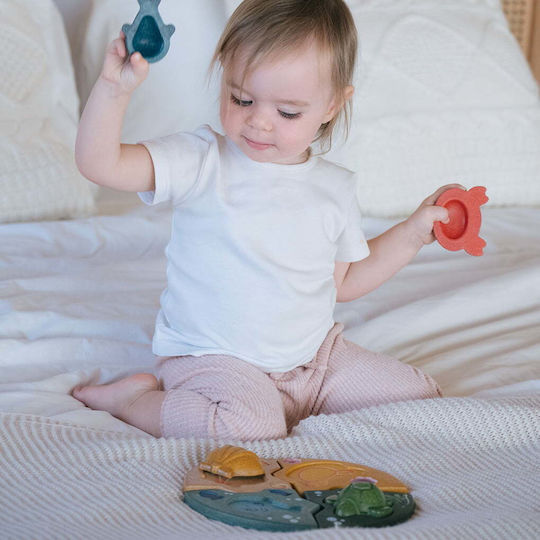 Plan Toys Παιχνίδι Ταξινόμησης Σχημάτων Πάζλ με Ζώα της Θάλασσας από Ξύλο για 12+ Μηνών