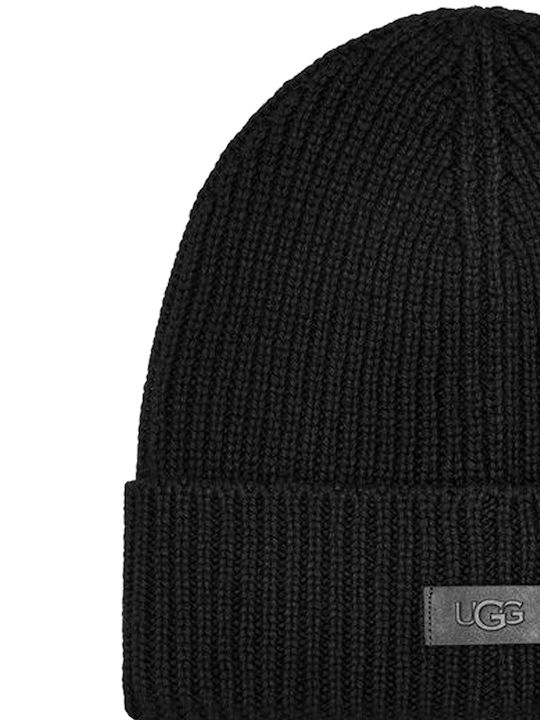 Beanie Frauen Beanie mit Rippstrick in Schwarz Farbe
