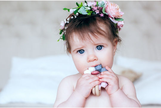 Mimijo 2 in 1 Tina Teether Ring Wooden for 0 m+