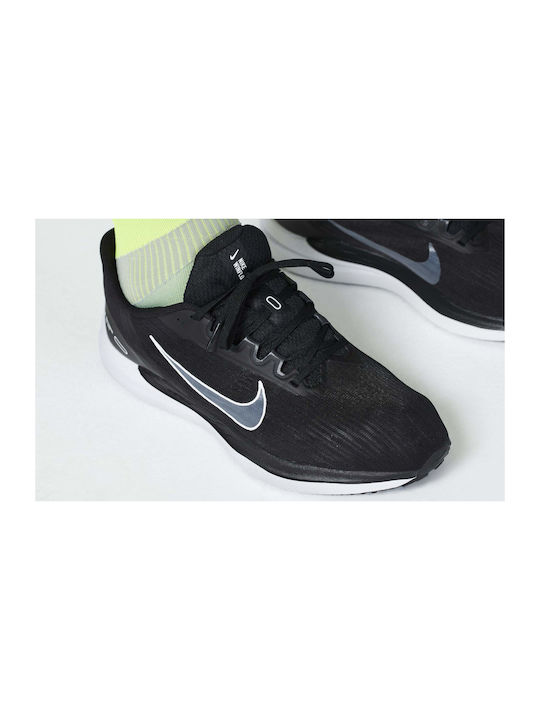 Winflo 9 Sport Shoes Running Black