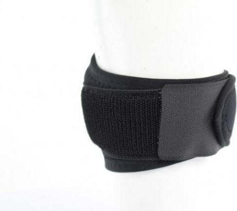 Armor Orthopedics Elbow Support for Epicondylitis in Black color ARE2303