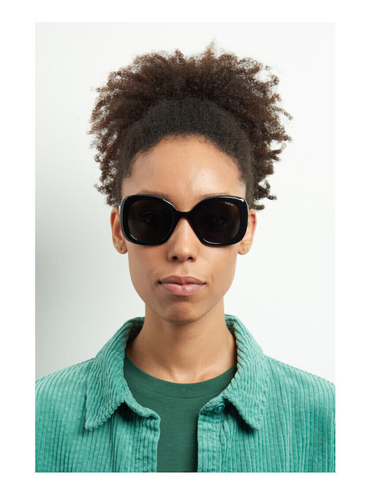 Polaroid Men's Sunglasses with Black Plastic Frame and Gray Polarized Lens