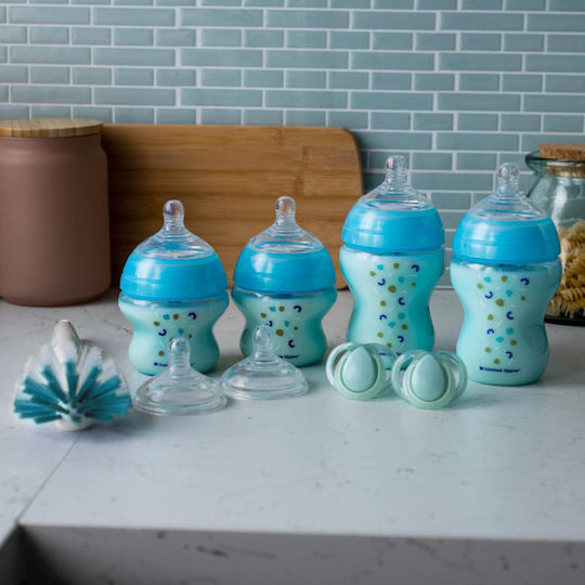 Tommee Tippee Σετ Πλαστικά Μπιμπερό Newborn Starter Kit Κατά των Κολικών με Θηλή Σιλικόνης για 0+ μηνών Γαλάζιο Γαλάζιο 150ml 9τμχ