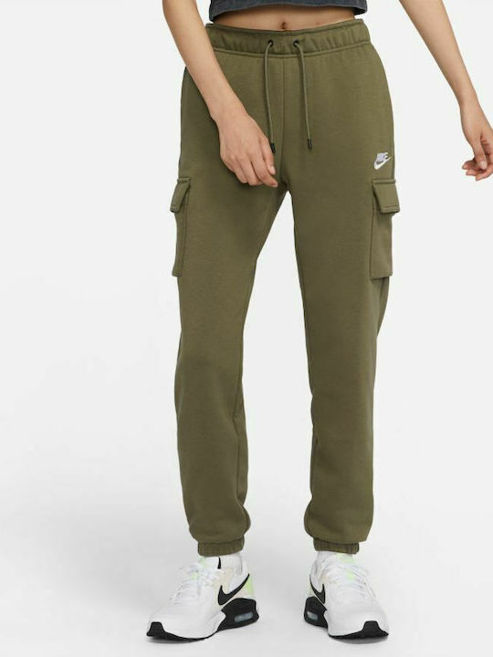 Sportswear Essentials Women's Jogger Sweatpants Medium Olive