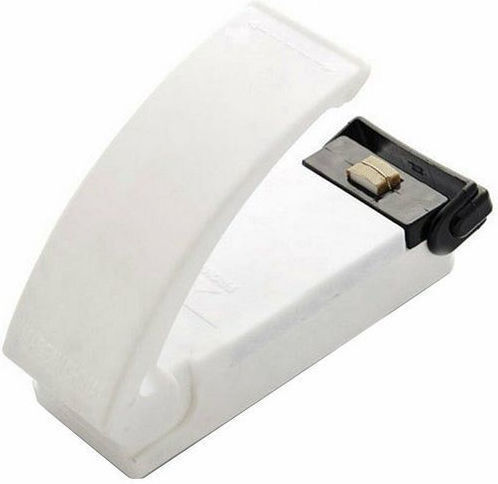 Leader Vacuum Sealer for Food Bags 9.5x4x4cm White