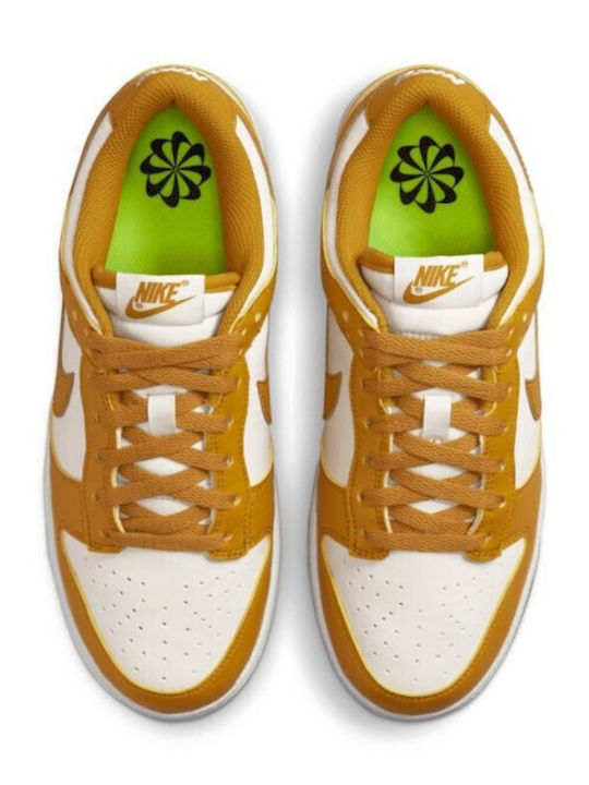 Dunk Low Next Nature Sneakers Phantom / Gold Suede White Volt