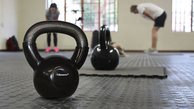 Pegasus Kettlebell Βινυλίου 4kg Negru