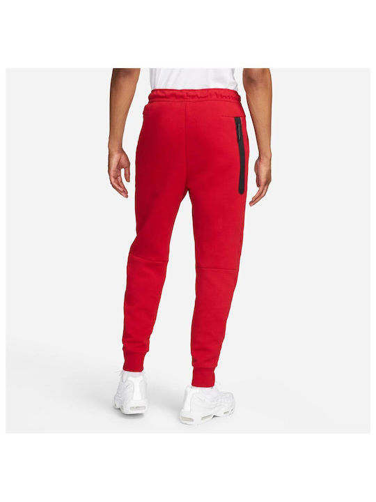 Nike Sportswear Tech Παντελόνι Φόρμας με Λάστιχο Κόκκινο
