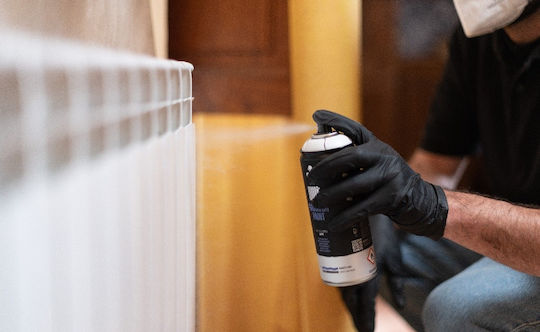 Montana Colors Σπρέι Βαφής Radiator Paint Υψηλής Θερμοκρασίας με Σατινέ Εφέ Μπεζ 400ml