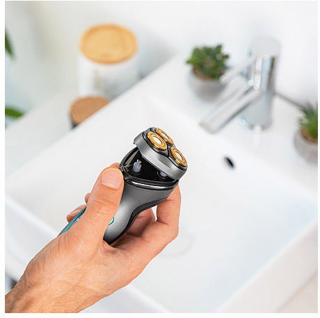 Cecotec Titanium PerfectCut 04199 Περιστρεφόμενη Ξυριστική Μηχανή Προσώπου Επαναφορτιζόμενη