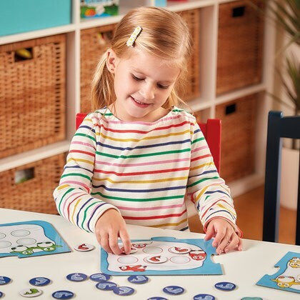 Board Game Hungry Little Penguins for 1-4 Players 3+ Years Old (EN) Orchard