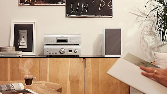 Denon DCD-1700NE Hi-Fi CD Player Silver