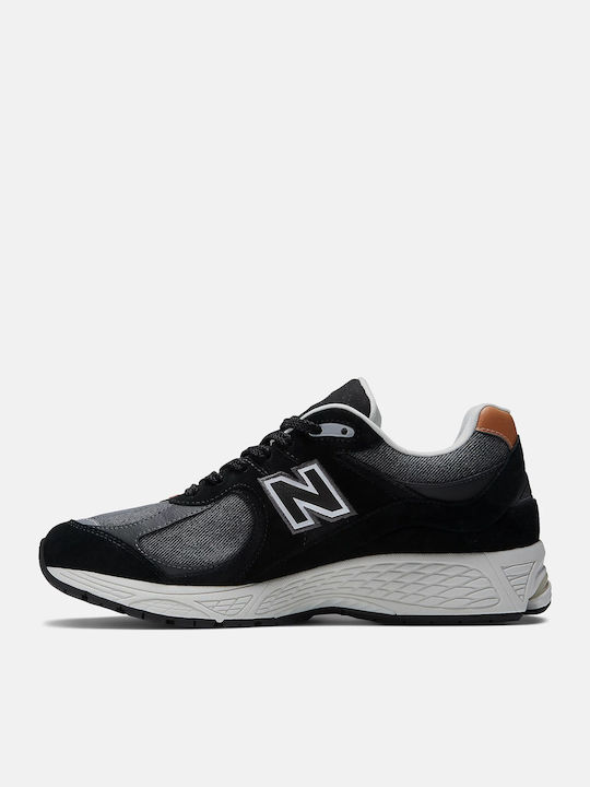 2002R Chunky Sneakers Black
