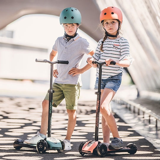 Scoot & Ride Kids Scooter Highwaykick 5 LED 3-Wheel for 5+ Years Orange