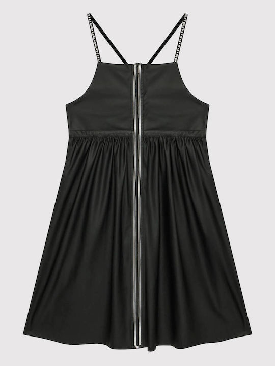 DKNY