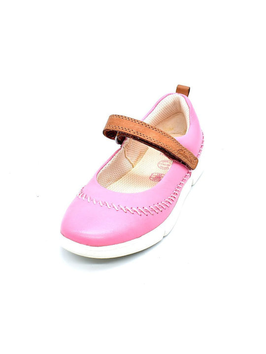 Clarks Kids Ballerinas with Hoop & Loop Closure Pink -6100