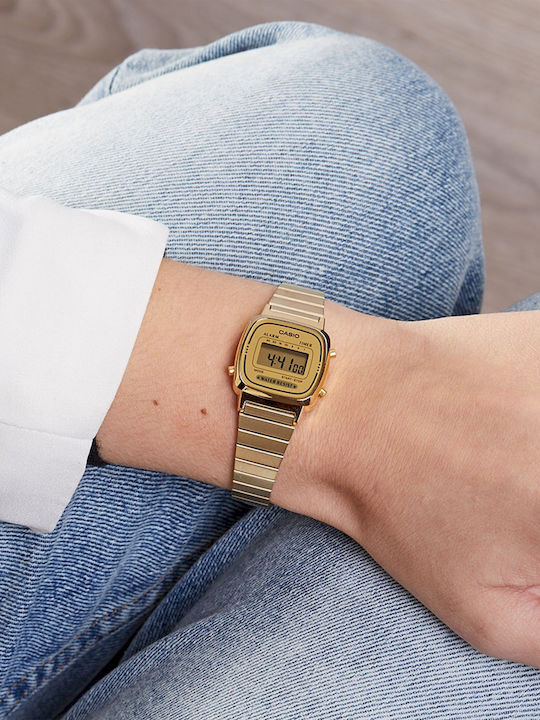 Casio Vintage Watch with Battery Mechanism