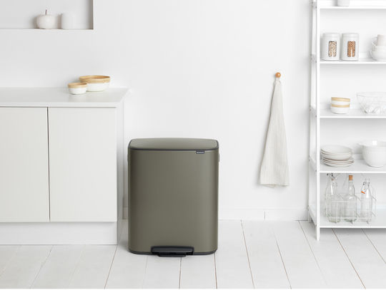 Brabantia Кош за Боклук от Неръждаема Стомана с Педал Platinum 60л