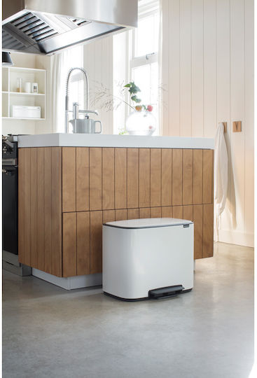Brabantia Кошче за Рециклиране Пластмасово с Педал Бяло 34л