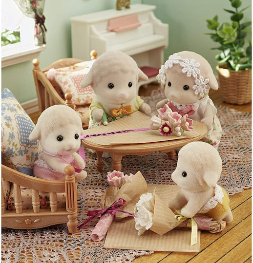 Epoch Toys Sheep Family Sylvanian Families For Age 3+