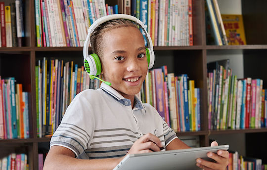 BuddyPhones School+ Wireless On Ear Multimedia Headphone with Microphone USB-C / Bluetooth Green