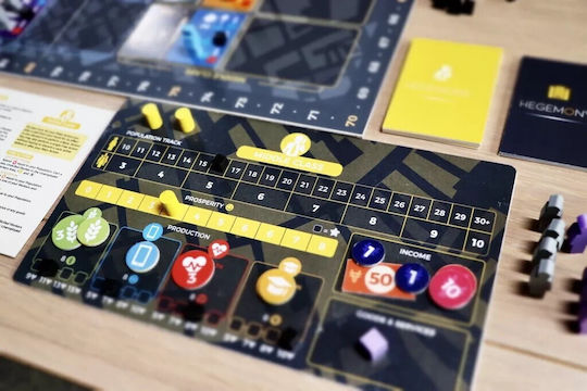 Настолна игра Hegemony: Lead Your Class to Victory за 2-4 играчи 14+ години (EN) Hegemonic Project Games