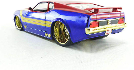 Jada Toys Marvel Captain Marvel 1973 Ford Mustang Mach 1 Sammelbare Figuren Replik in Maßstab 1:24