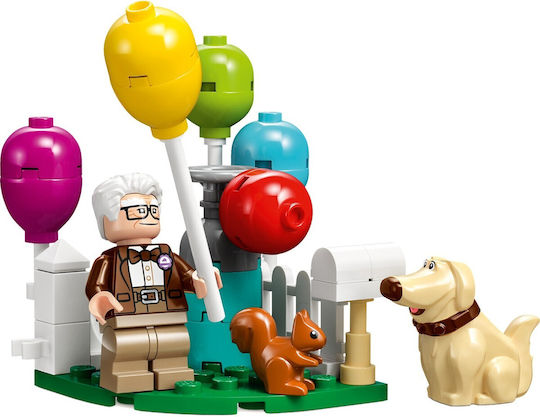 LEGO Creator Up House for Ages 9+ 598 Pieces