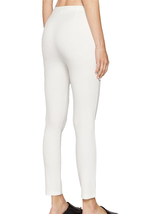 DKNY