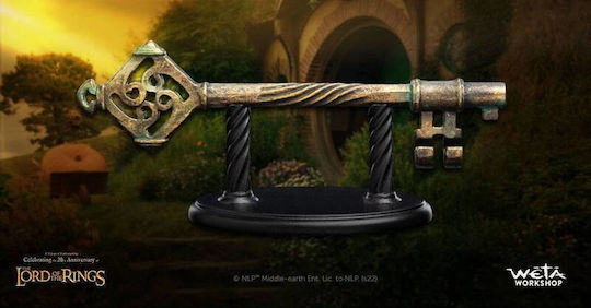 Weta Workshop Lord of the Rings Key To Bag End Replica Item Length 15cm in Scale 1:1