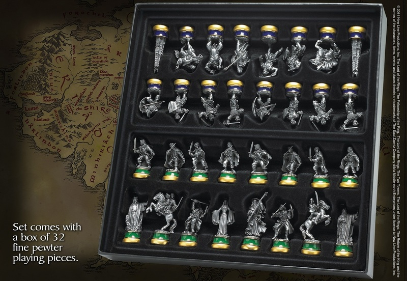 The Noble Collection Lord of the Rings Chess Set Tabla de șah cu