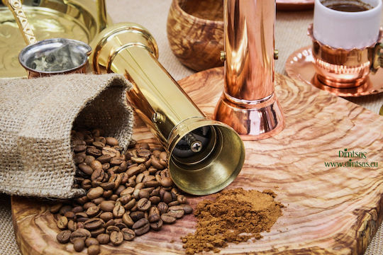 Manual Metallic Pepper Mill Bronze