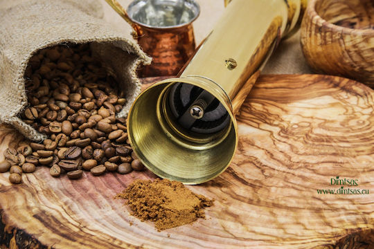 Manual Metallic Pepper Mill Gold