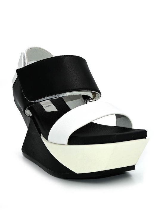 Favela Women's Leather Ankle Strap Platforms Black/White