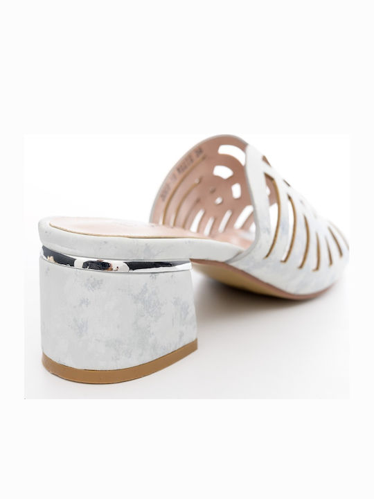 Mules with Chunky Low Heel in White Color