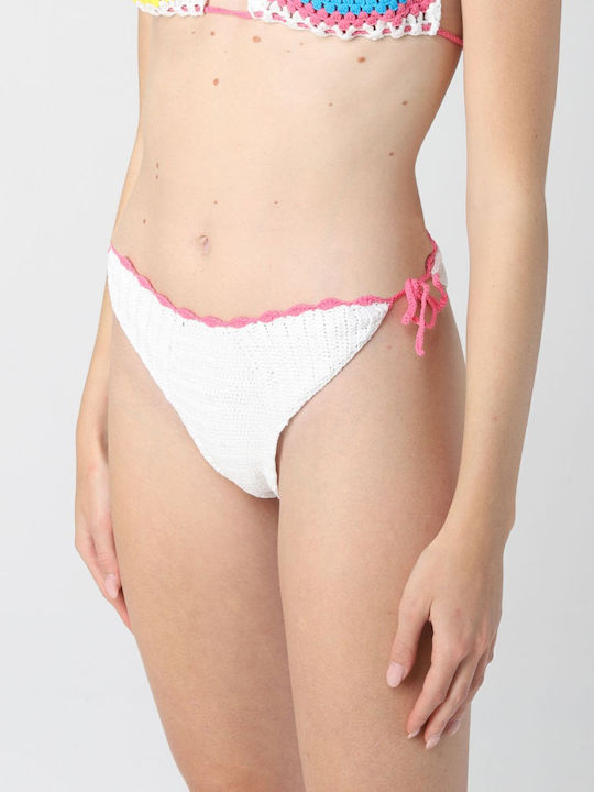 Bikini Brazil cu dantelă Λeucă