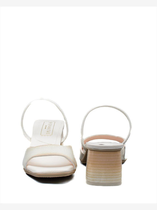 Sandals Beige