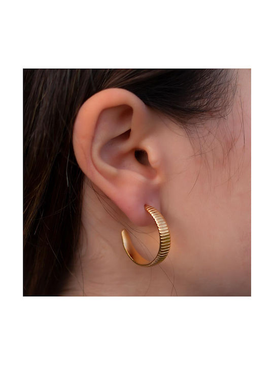 Ear Earring Embossed Lily with lines made of Steel in Gold color