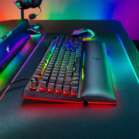 Razer Blackwidow V4 Pro Gaming Mechanical Keyboard with GL Clicky switches and RGB lighting (English US)