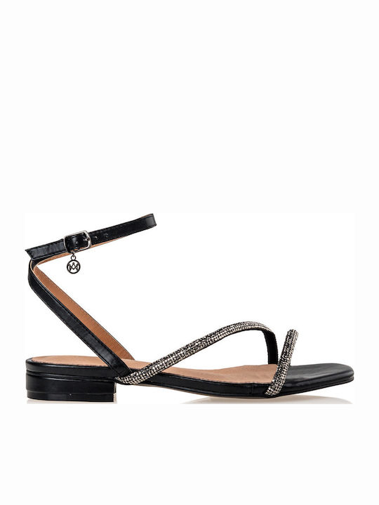Women's Flat Sandals with Strap in Black Color