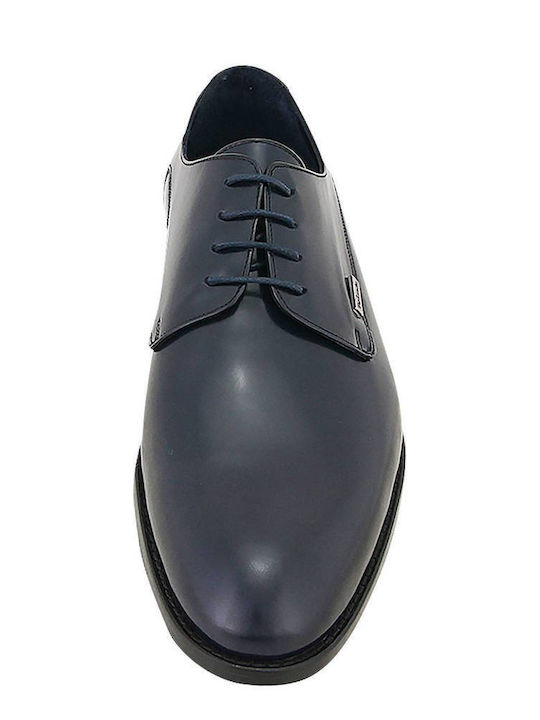 Guy Laroche