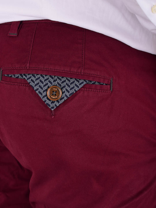 Hose Chino Burgundisch
