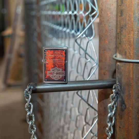 Zippo Ангажимент Пламък в Червен цвят Harley Davidson