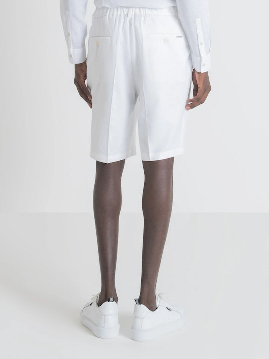 Antony Morato Men's Shorts Chino White