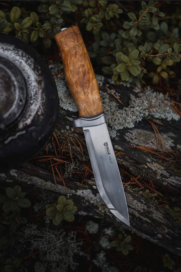 Helle GT 14C28N Knife Brown in Leather Sheath