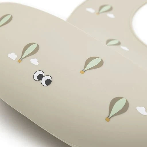 Noui Noui Hot Air Balloon Waterproof Bib Silicone with Button & Pocket Beige for 4 m+
