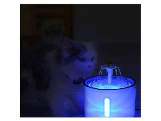 Automatic Plastic Waterer / Fountain for Dog & Cat 2.4lt 18.1cm in White Color