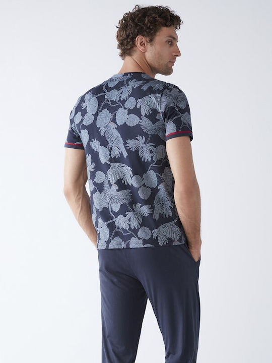 Nautica Marineblau