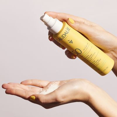 Caudalie Vinosun Cremă de Protecție Solară pentru Față & Corp SPF50 în Spray 150ml