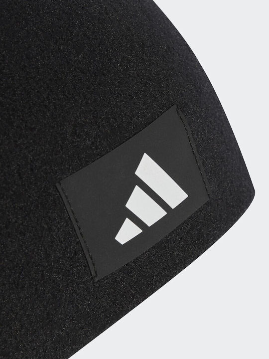 Performance Beanie Fleece Beanie Knitted in Black color